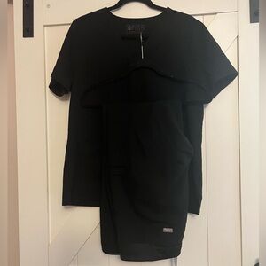 Figs Black Scrub Set